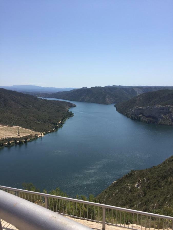 ホテルCamping Club Los Almendros Fayón エクステリア 写真